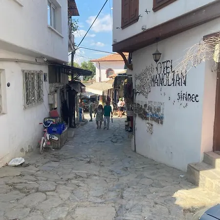 Manolian Sirince 3*