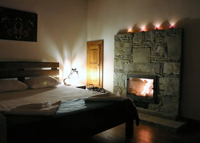 Manolian Sirince Сельчук