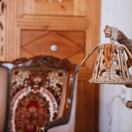 Manolian şirince Otel