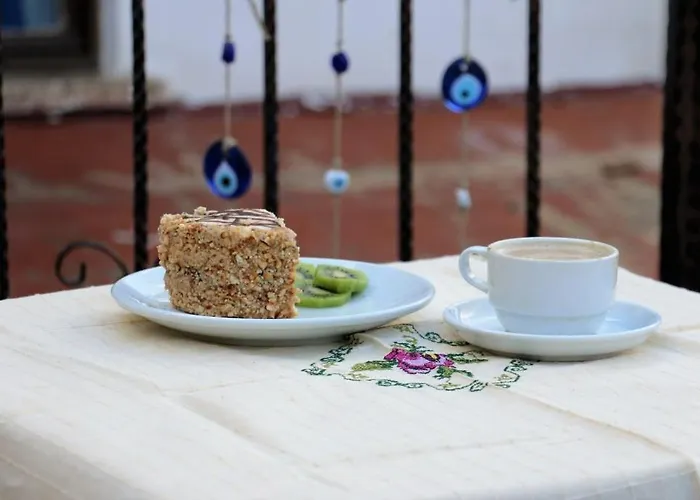 Otel Manolian şirince 3*